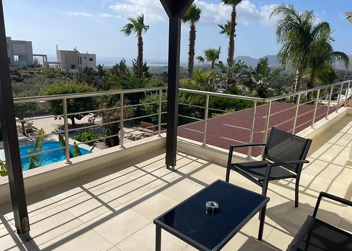 Vila Chrysa Rhodes With Heated Pool Afantou