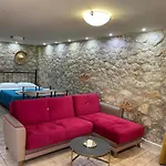 Chrysa Rhodes With Heated Pool וילה *
