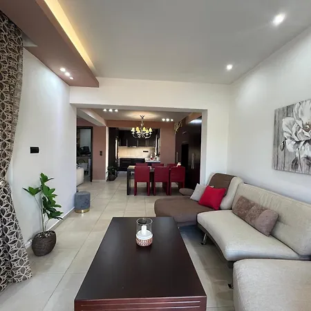 Chrysa Rhodes With Heated Pool * אפאנטו