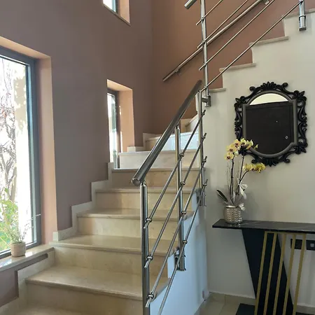 וילה Chrysa Rhodes With Heated Pool *