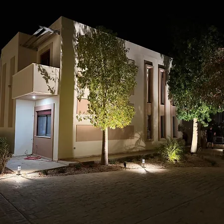 Chrysa Rhodes With Heated Pool * אפאנטו