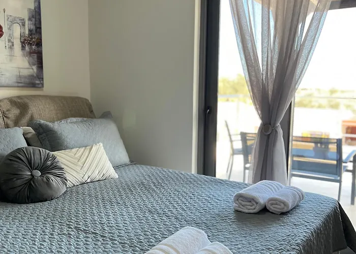 Chrysa Rhodes With Heated Pool Villa