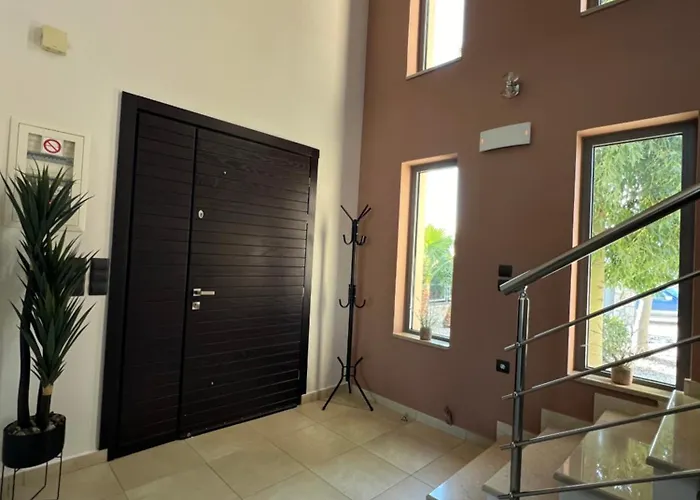 Chrysa Rhodes With Heated Pool Villa *