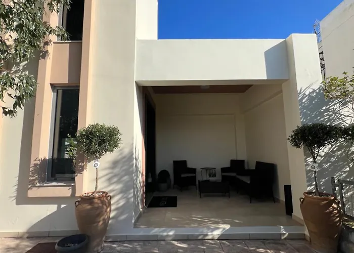 Chrysa Rhodes With Heated Pool Villa *