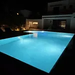 Chrysa Rhodes With Heated Pool Villa *