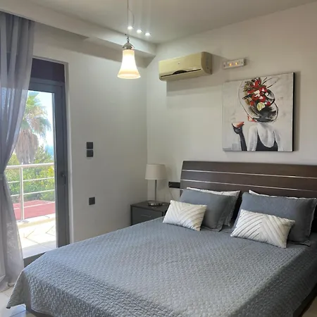 Chrysa Rhodes With Heated Pool Afantou