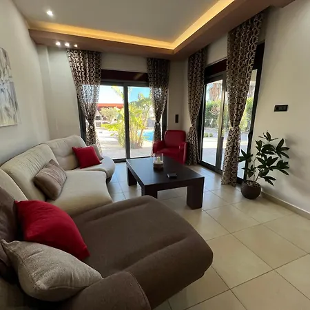 Villa Chrysa Rhodes With Heated Pool Afantou