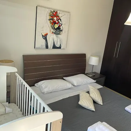 Chrysa Rhodes With Heated Pool Villa *