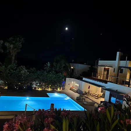 Villa Chrysa Rhodes With Heated Pool Afandou