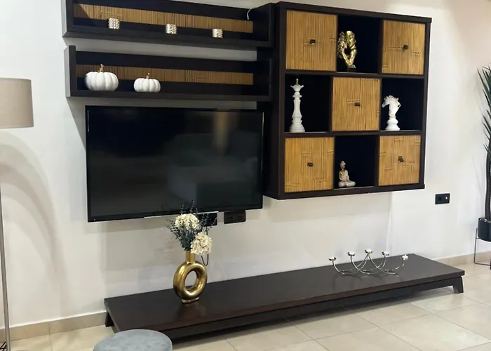 فيلة Chrysa Rhodes With Heated Pool *