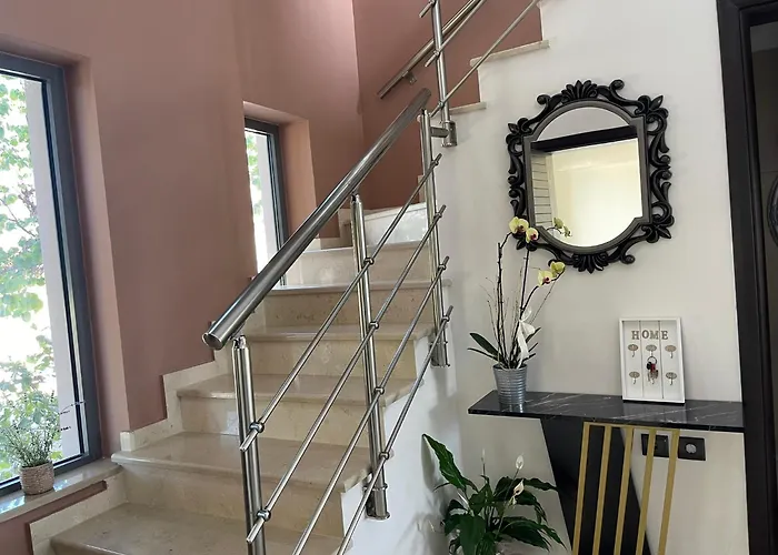 فيلة Chrysa Rhodes With Heated Pool أفانتو