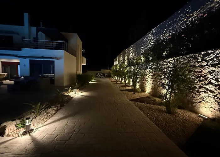 فيلة Chrysa Rhodes With Heated Pool *